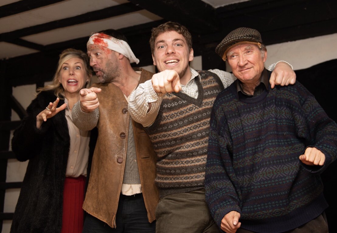 GlfdPranksters's tweet photo. What’s that? You need to book now for Playboy of the Western World @TheBackRoomGU1 of The Star Inn now? Mon 19th Nov is sold out and tckts limited 20th-22nd Nov. Book @GuildfordTIC https://t.co/9HggYh4Hm1
