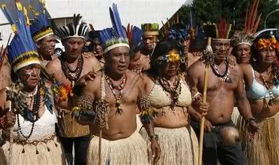 BornOnAFri's tweet photo. #ProtectMueller #ImpeachTrumpNow #TrumpIsANazi #StopWhiteNationalists #Unfit #SaveTheCaravan #Equality #FBR #Resist #RemoveTrump #Resistance #TeamPelosi

#BornOnAFri🌿

Keystone pipeline blocked - celebration before Thanksgiving holiday 
Thank the Native American Resistance 💖 https://t.co/eamo4unw2O