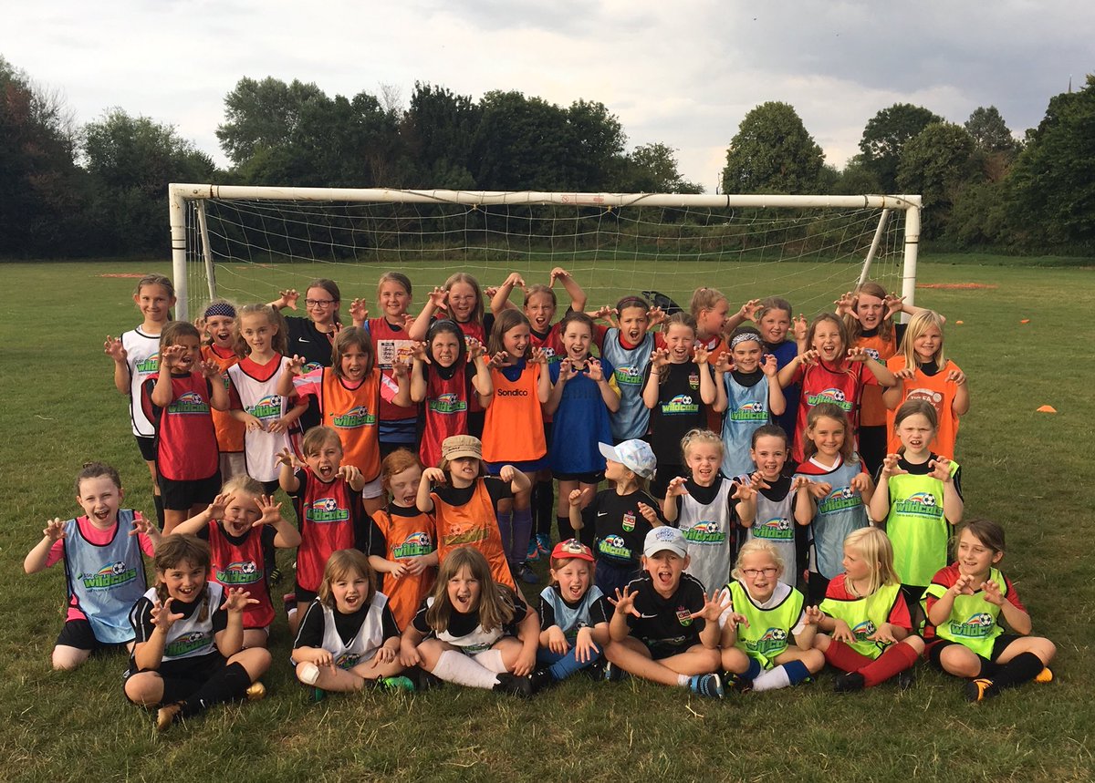 Ross Juniors FC (@rossjuniors) on Twitter photo This weekend many boys and girls will be playing football at our ground, we will be collecting minimal subs to help cover costs, we rely on volunteers otherwise we wouldn’t exist. <a href="/premierleague/">Premier League</a> and Richard Scudamore any chance of a donation? You wouldn’t exist without grassroots This weekend many boys and girls will be playing football at our ground, we will be collecting minimal subs to help cover costs, we rely on volunteers otherwise we wouldn’t exist. <a href="/premierleague/">Premier League</a> and Richard Scudamore any chance of a donation? You wouldn’t exist without grassroots