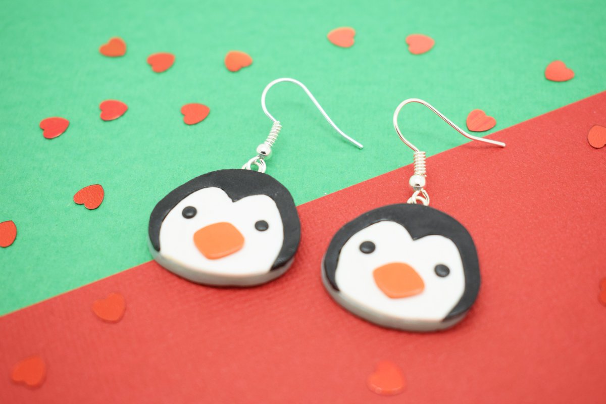 RoboticCookie's tweet photo. New Christmas Critter Earrings are up in the store.
Meet Percy, Minty and Rudy!!
https://t.co/U7yJ8TtxS8
#Animalearrings #ChristmasEarrings #Polymerclay #EtsyShop #HandmadeHour #justacard https://t.co/MzvxNsA9wJ