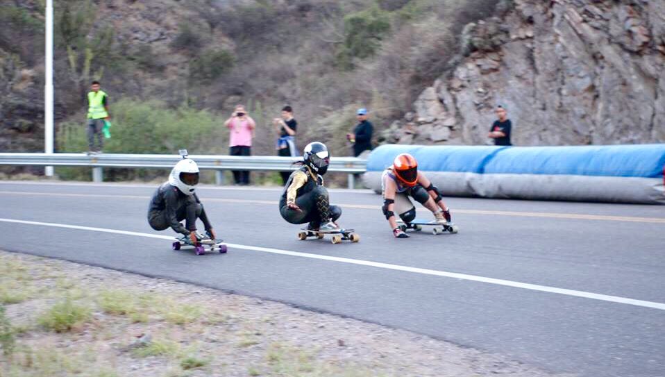 longboardgirls's tweet photo. Mejores fotos & vídeos del #Sheride en Catamarca, Argentina 👉🏾 https://t.co/Lei1GJd3NE
Longboard por siempre, hermanas 💪🏾♥️ https://t.co/KW6jGURGFC