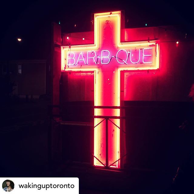 The clock is ticking...just over a month left to get your fill at the little BBQ shop that could! We close our doors forever at the end of Dec!!!
Please note winter hours are now in effect and we are closed Tues and Wed..
.
.
.
.
📸:@wakinguptoronto
.… ift.tt/2qPImmA