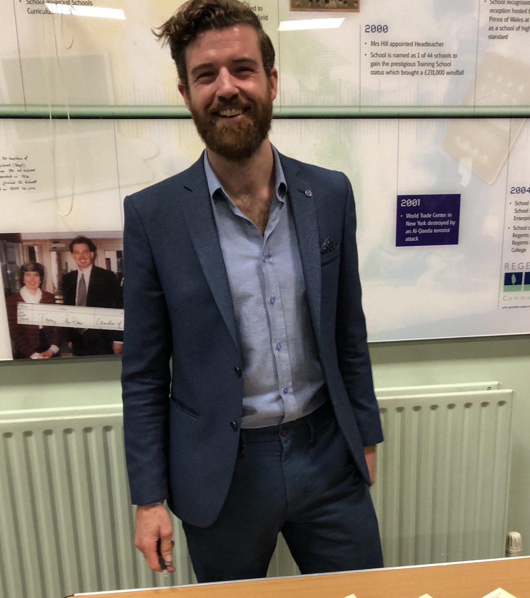 Lovely to see so many of our ex-Y11s at the Certificate Evening tonight. Thanks to <a href="/cwexplorer/">CW</a> for his funny and motivational speech!