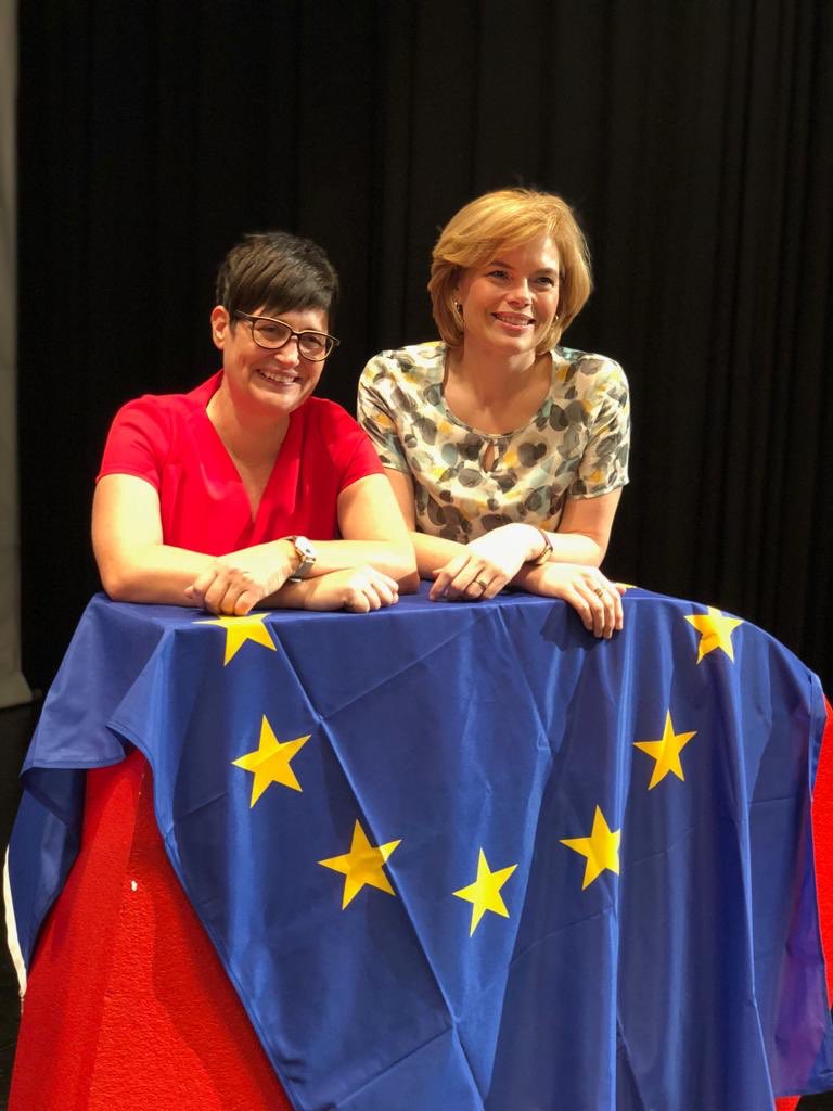 JuliaKloeckner's tweet photo. Unsere Spitzenkandidatin für die Europawahl #RLP #CDU 👍🏻💪🏻👏🏻@ChSchneider https://t.co/qfBUCj3p6Y