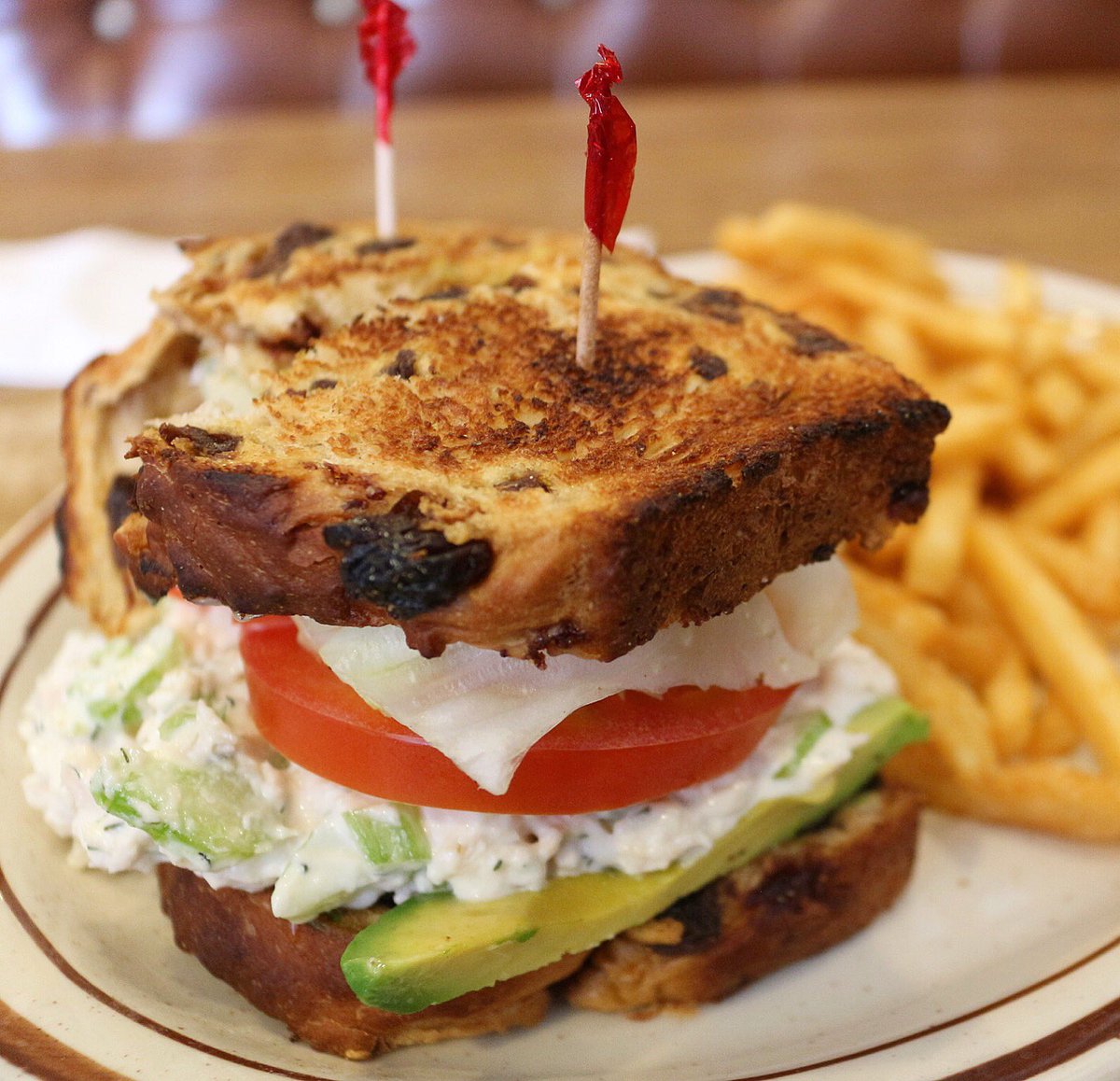 our lunch is just as legendary as our breakfast. 🥪🌮🌯🍔 #HarrysCoffeeShop #LaJolla #SanDiego #EatAtHarrys #SanDiegoFood #LaJollaFood #EatSanDiego #EdibleSD #SanDiegoHistory #SanDiegoFoodie #PacificBeachSanDiego #sandiegomom #sandiego_ca #UCSD #lajollalife #lajollahomes