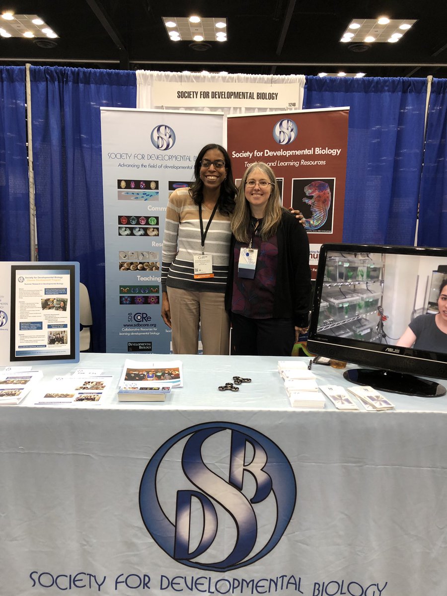 SocDevBio's tweet photo. SDB members at #ABRCMS2018! Michelle Juarez @CUNY, Anna Allen @Howard, and Mark Van Doren @JohnsHopkins! https://t.co/yAiT03NO7L