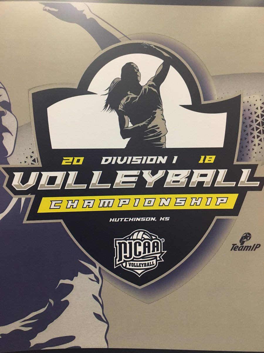 jbsdms1998's tweet photo. Let the game begin. Let’s go ⁦@Hillvball⁩. You can do it. https://t.co/dNuxCtKYIJ