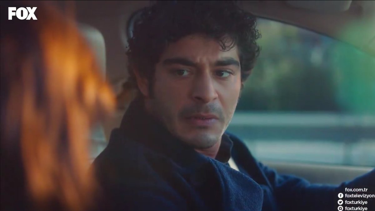 milaa_hc's tweet photo. Filiz no solo lo calma y le toma la mano sino que además le sonrie dulcemente asgjhs 
HazalKaya BurakDeniz BarFi FilizElibol BarışAktan 
#sanatutkunum https://t.co/m1I0tDKQYF