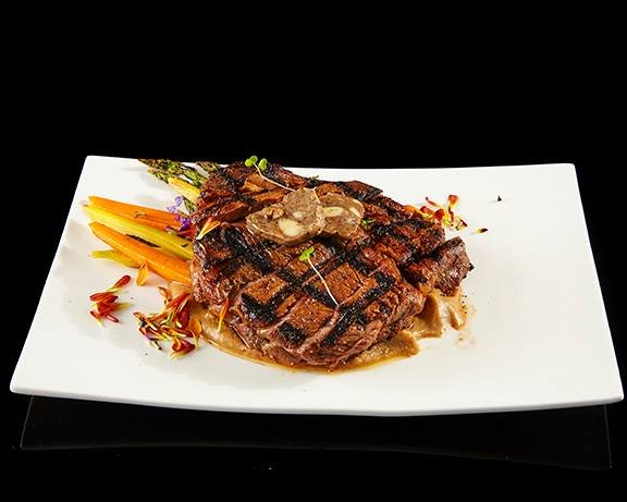 WorldFoodChamp's tweet photo. WFC is proud to present 2018 World Steak Champion Robert Mansfield's (of Ringwood, NJ) $10,000 dish!
Recipe: North Meats South Ribeye
#WFC2018 #FoodSport #FoodChamps #PresentedByWalmart #WorldSteakChampion @Walmart https://t.co/VJOgJiMRw2