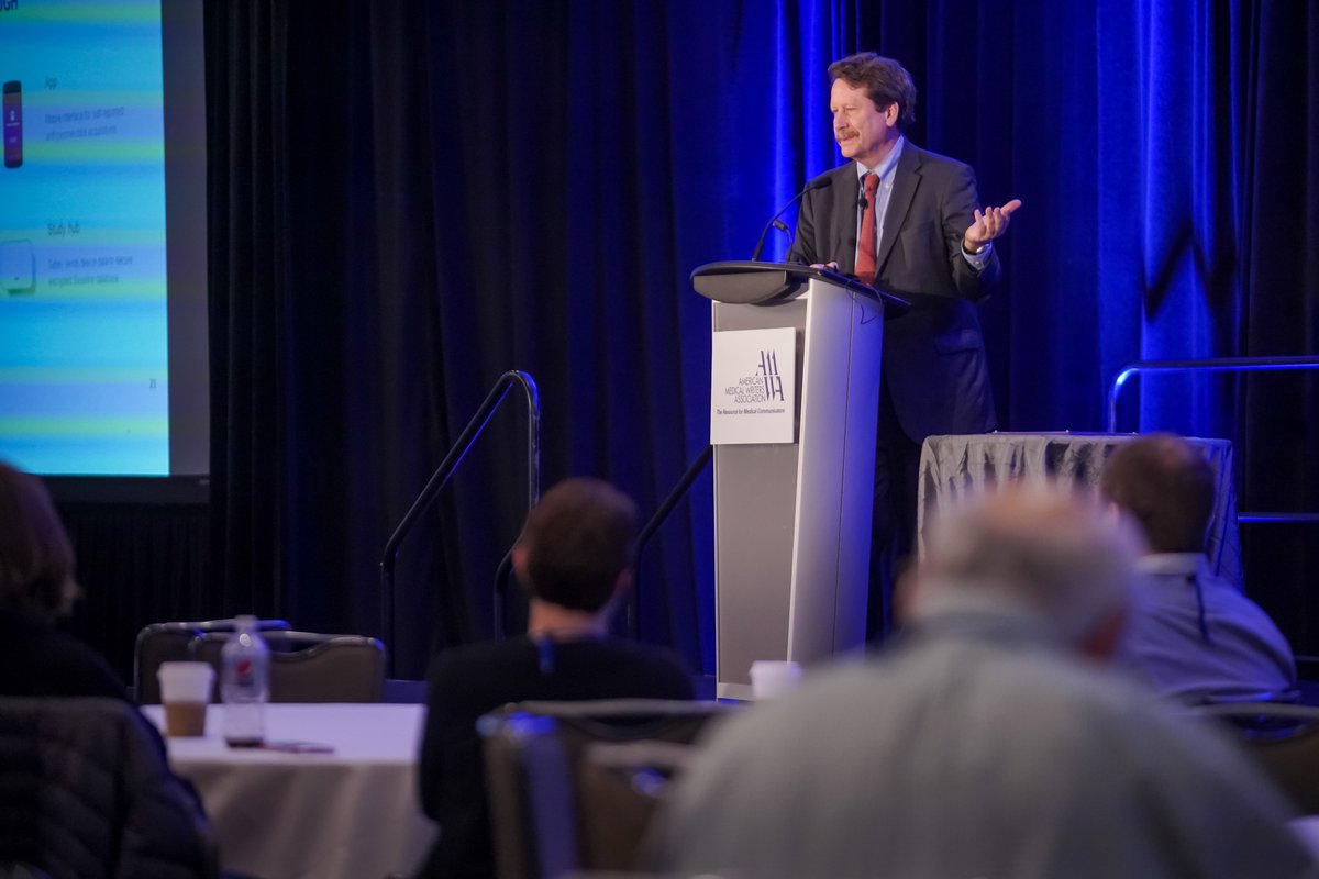 AmMedWriters's tweet photo. Dr. Robert Califf (@califf001) received the Alvarez Award at #AMWA2018 and spoke on combatting misinformation and improving America's health status - Congratulations and thank you for sharing your insights! https://t.co/mKNZ5jwIre