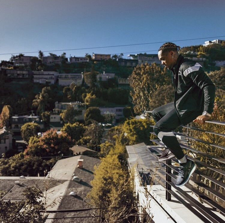 LondonOnDaTrack's tweet photo. They wanna see the day I go polyester I could never stop thuggin I’m like this 4L @PUMA #PurpleGlow #PUMAPartner https://t.co/ocLFjDMDjF