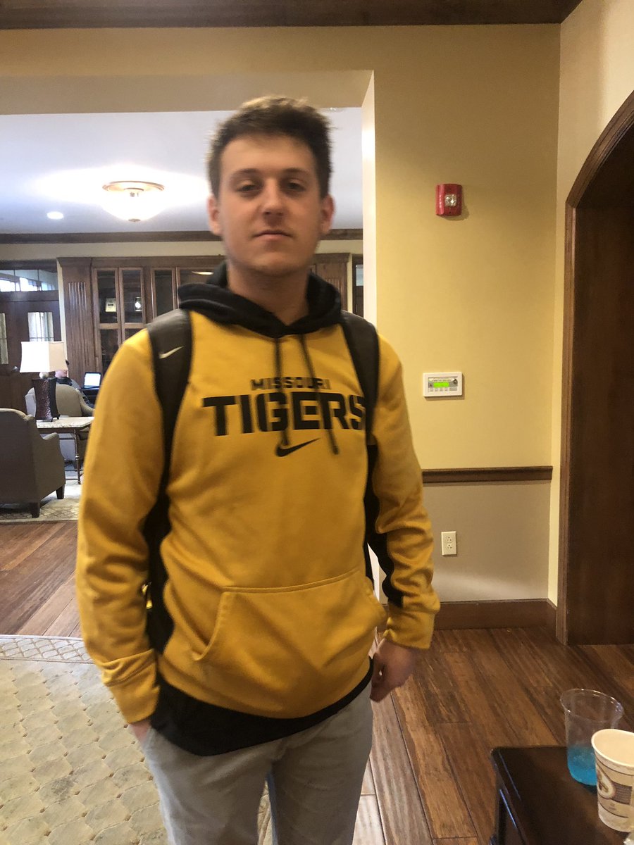WierAlex's tweet image. “Despite national belief of failure, I think Mizzou’s Basketball team will exceed expectations and make the NCAA tournament. Also Cuonzo Martin has the voice of an angel.” #MGMT3300G