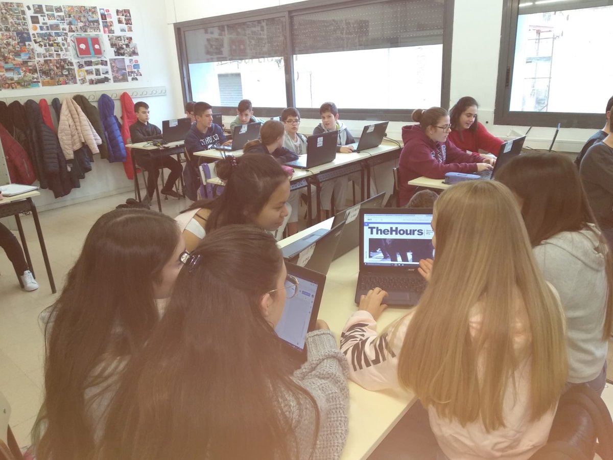 Escolaelcim's tweet photo. ๐ปEl diari digital de 3r dโESO ja comenรงa a tenir forma... la portada...elcimdigital.com ๐ป
.
.
.
#escolaelcim #terrassa #diaridigital https://t.co/fCQOtXKvnP