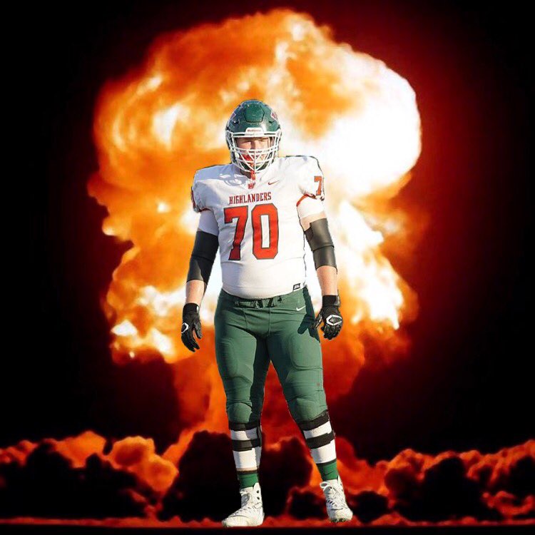 TheTroyDuncan's tweet photo. Weather Forecast for Friday night’s playoff game at Woodforest Stadium...EXPLOSIVE!!! @twhfootball https://t.co/dFotzL7xdb