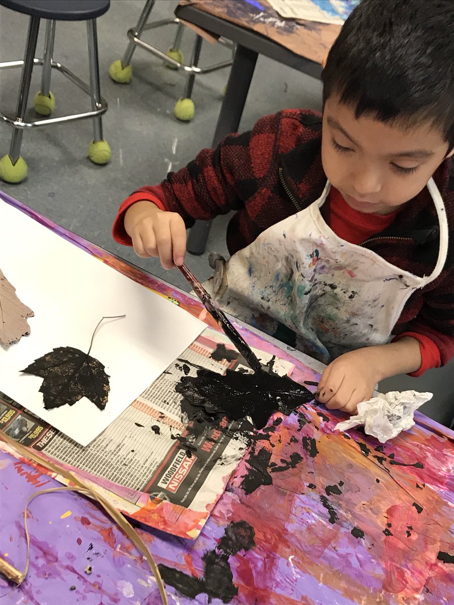 MaryKTapia's tweet photo. What did you notice about nature? “Black paint makes the bumpy parts stick to the paper!” #texture #printmaking #TAB #artsed #lyonlearning #WeAreD34 https://t.co/M8KRRQ00Xl