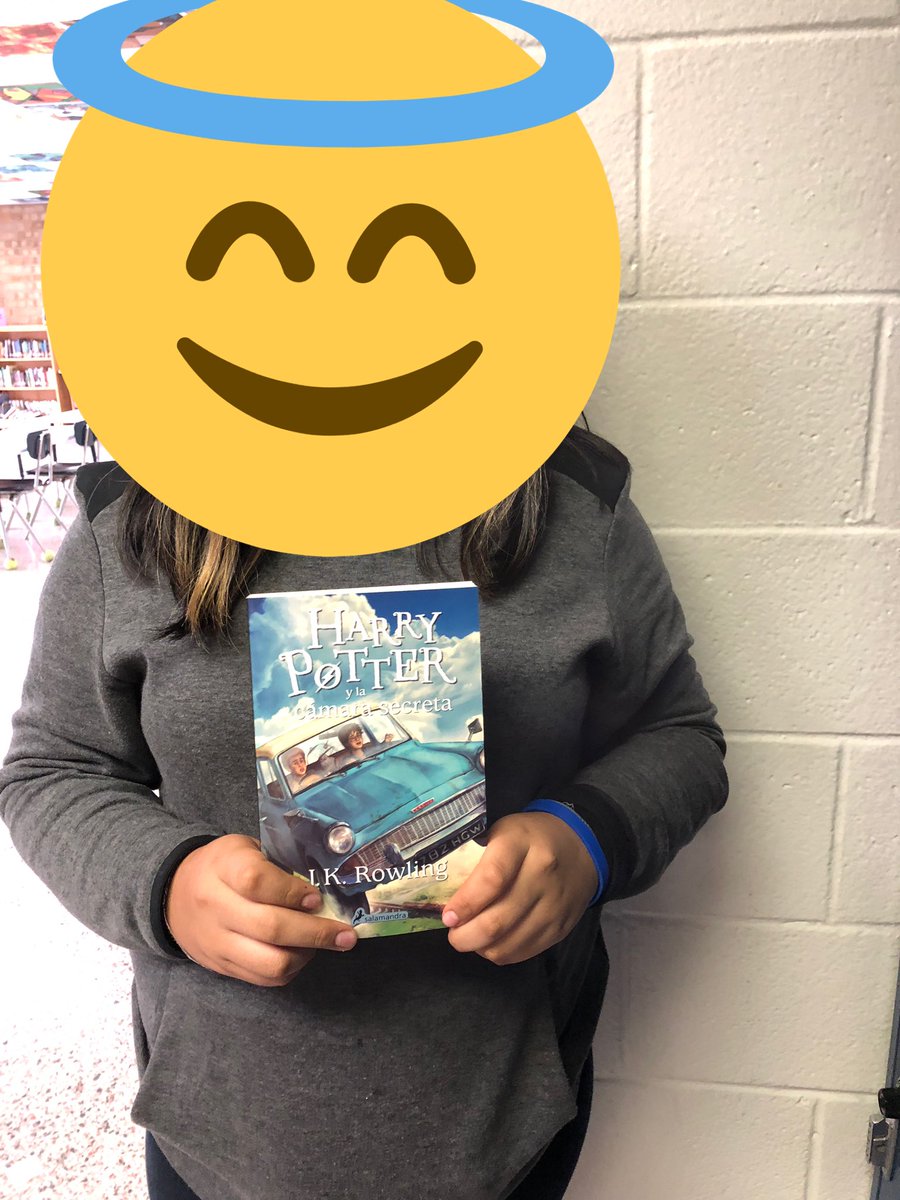 Another book came in today!!! Special thank you to those that are donating books in Spanish