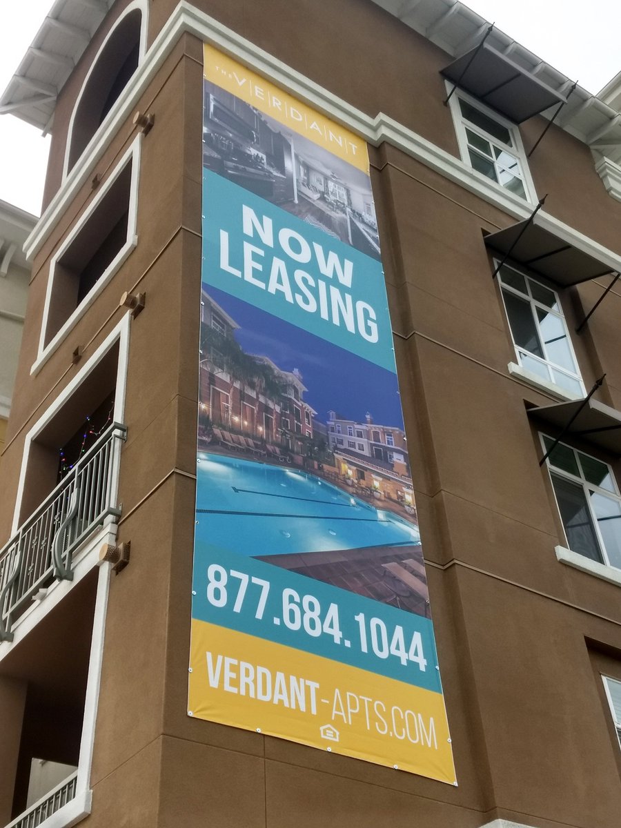 OutdoorDimsigns's tweet photo. Banners we did for @FFResidential we love a chance to act like Spider-Man, #dontlookdown! #ODteamwork install in San Jose. https://t.co/SK960LRihS