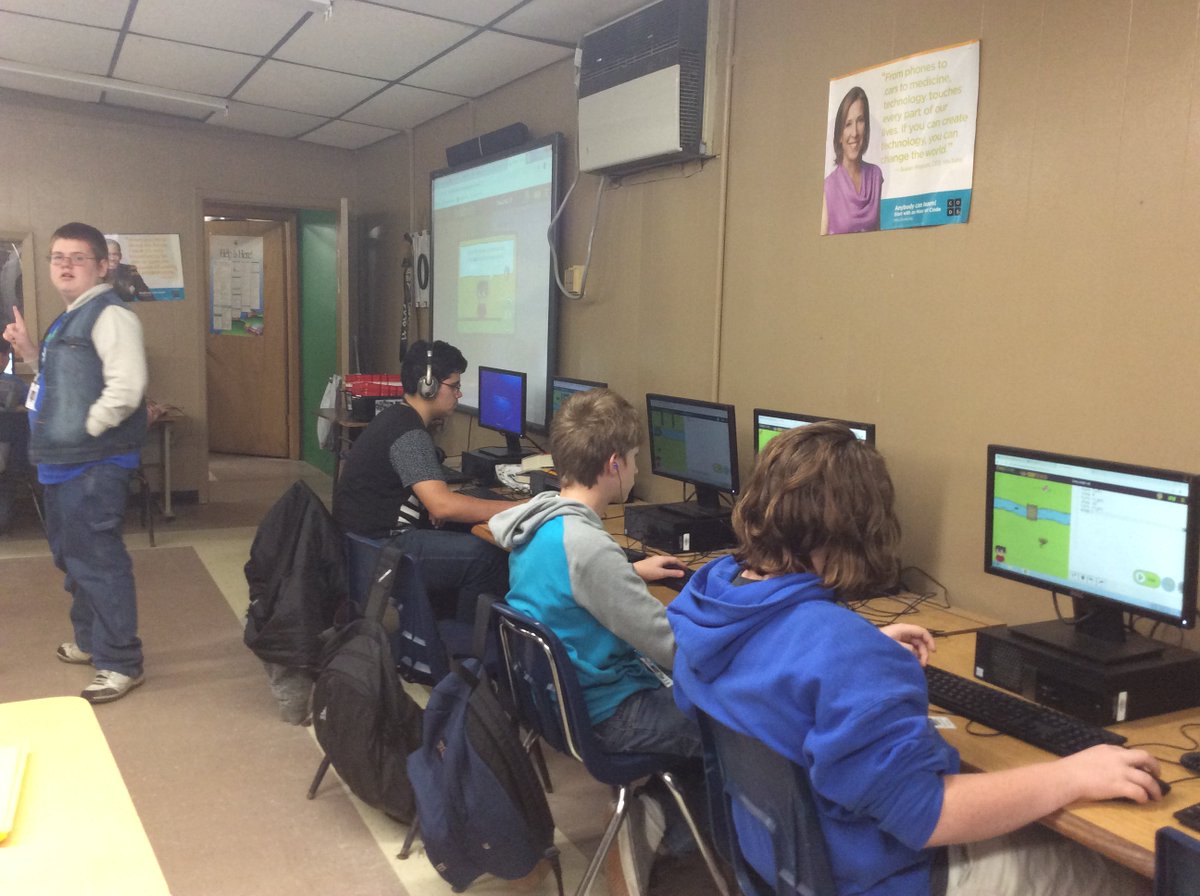 cashjana's tweet photo. #codeathon2018 Coding levels the playing field for all 😀@learningdotcom @RachelLearning @amykodom79 https://t.co/r1LDO9yvDW