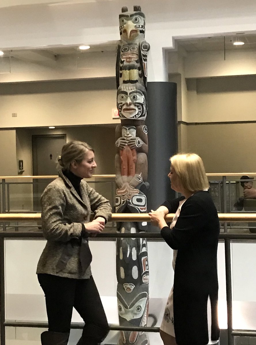 lisabeare's tweet photo. Pleased that Federal Minister @melaniejoly was able to join our Tourism Roundtable today in #Vancouver. It was a great opportunity to hear directly from some of the people who are driving BC’s important #Tourism Sector. #ExploreBC https://t.co/unN05WMsib