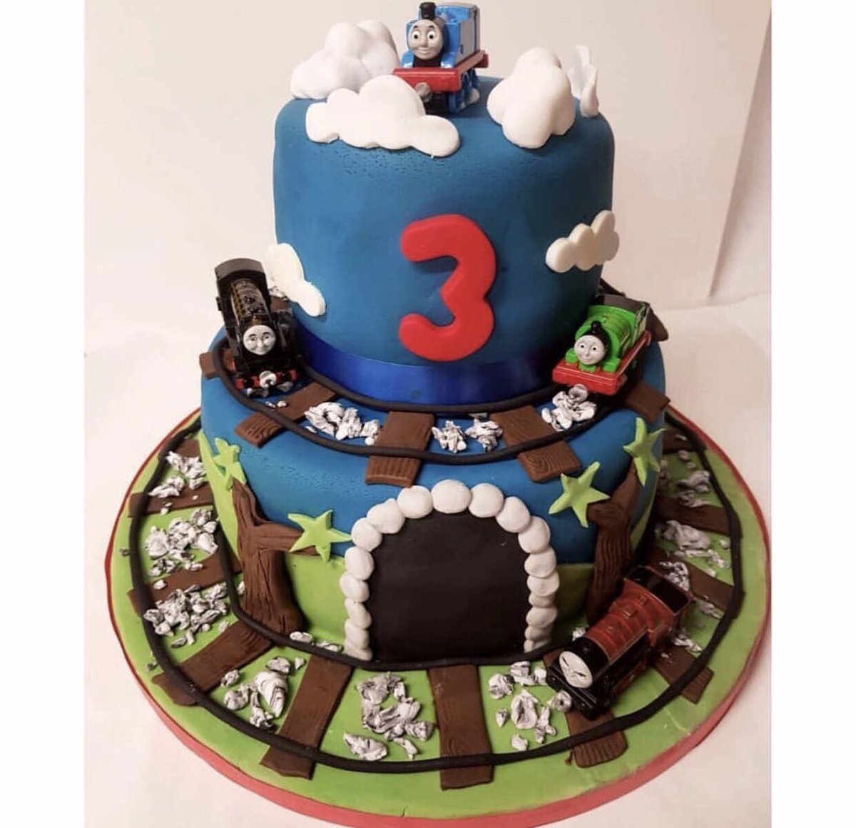 CakeCreateLDN's tweet photo. 🚂🚂🚂🚂 https://t.co/6lgH8QDnhZ