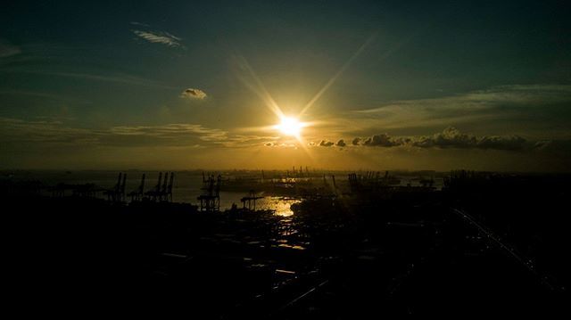 etegration's tweet photo. Finally Friday.
#dji #djimavic2 #phantom4 #inspire1 #inspire2 #djimavic #mavic #mavicpro #djispark #sinfromabove #seizethemoment #drones #dronestagram #dronephotography #aerial #drone #drones #airvuz #fromwhereidrone #airaffair #skypixel #skytango #mavi… https://t.co/lFgMaTqvKM https://t.co/AHirj3QMrZ