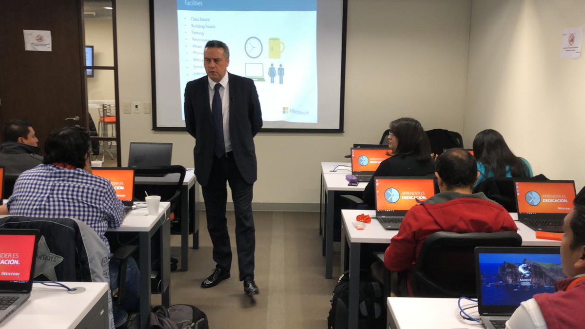 gruponovandi's tweet photo. Nos encontramos en @mentorimx impartiendo un #Workshop mostrando los beneficios que #office365 ofrece a la empresa en términos de ciberseguridad. https://t.co/jnvXewS6Cg https://t.co/Hl6VxhQCXP
