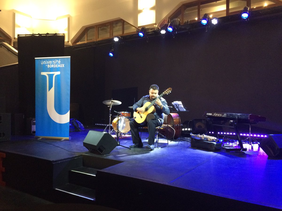 DebordVeronique's tweet photo. Congratulations @BACI_U_Bordeaux for this very successful edition of the welcome cocktail for international researchers @univbordeaux #iweek2018! https://t.co/uZsi3MFzFG