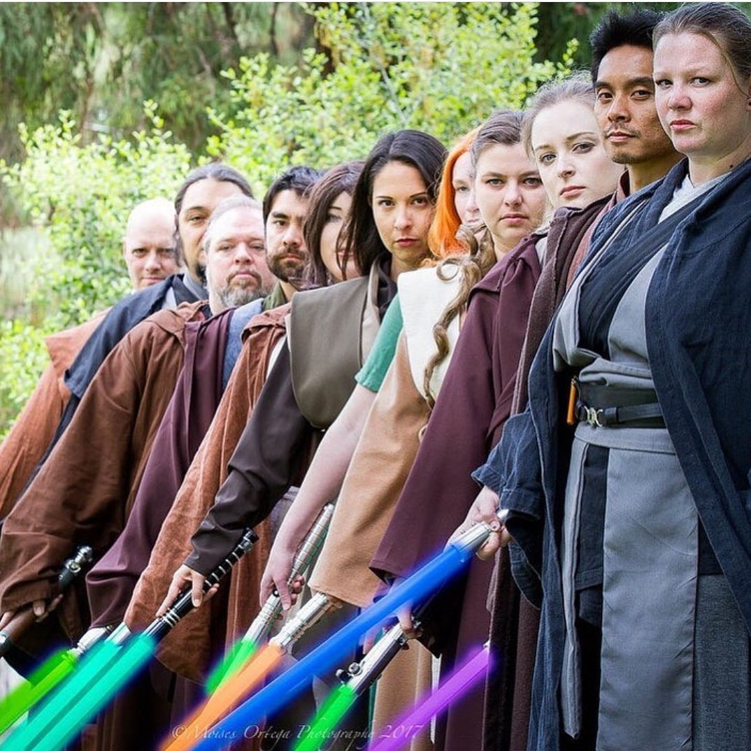 Squad goals 🙌
💚💙💜🧡
•
What color is your saber?
•
#sunriderbase #rebellegion #rebellion #rebels #jedi #starwars #starwarscelebration #starwarscostume #costume #lightsaber #lightside #jediknight