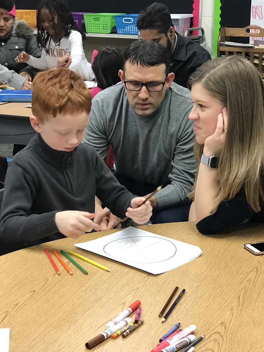 MrsVazquez54's tweet photo. Students were SO happy to have such special guests with us today for Parent Visitation Day! We shine brighter together! 🤗 @D54schools #WeAre54  #D54Armstrong https://t.co/cOoezumwIW
