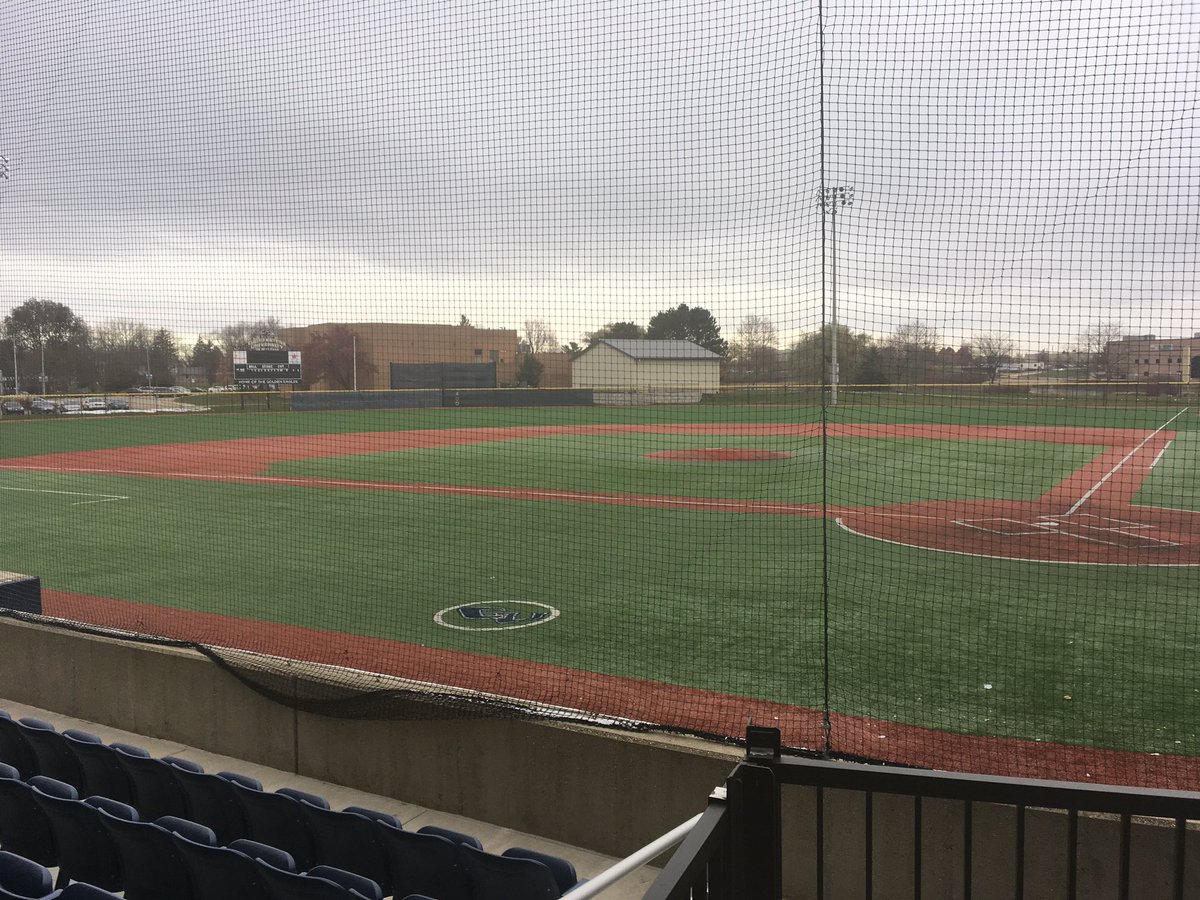 Great visit to @CornerstoneBAS w @SheckBen! Chance to speak w a couple aspiring players. One of the best facilities in #michigan! #myopinion #undertheradar #uniquelook