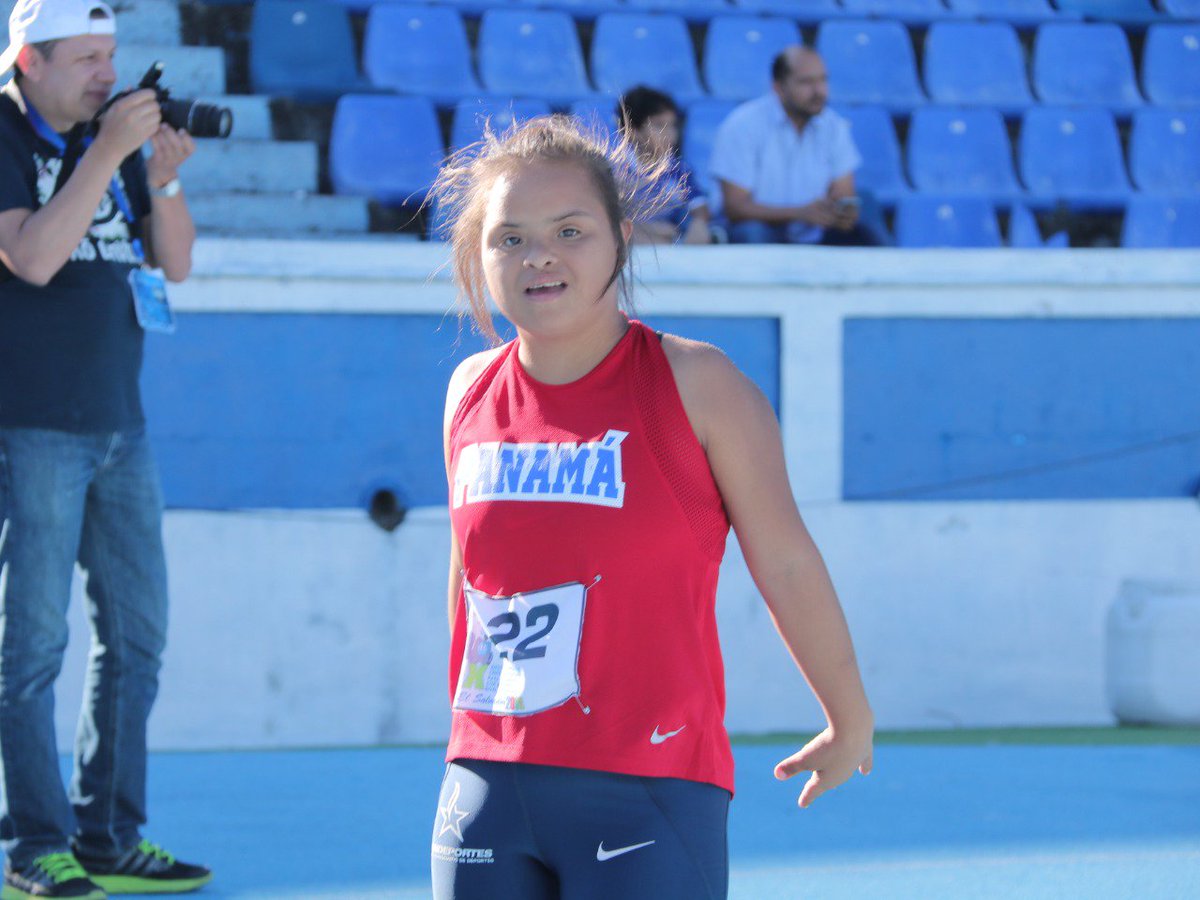 Pandeportes's tweet photo. La atleta panameña🇵🇦 Milagros Peñalba, se lució y ganó 3 medallas de ORO🥇 en el atletismo de los X Juegos Codicader para Estudiantes con Discapacidad, en El Salvador. ¡Felicidades! https://t.co/UeRm7xXmmE