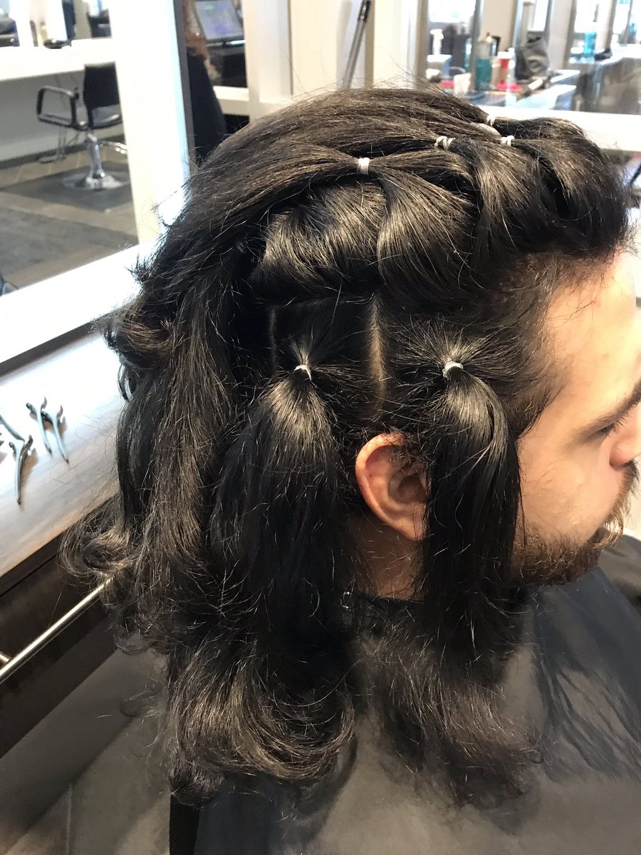 stylinbysasha's tweet image. CHOPPED ✂️ AND DONATED 🎀
Mike here decided it was time to shed his luscious locks and donate them to those in need. 
Check out the before photo and the process!!
•
•
#snipsnip #hanzonation #hattorihanzo #menshair #beforeandafter #hairdonation