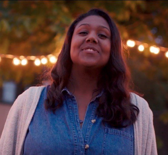 Desirée Dawson razmatazmag.com/2018/desiree-d…