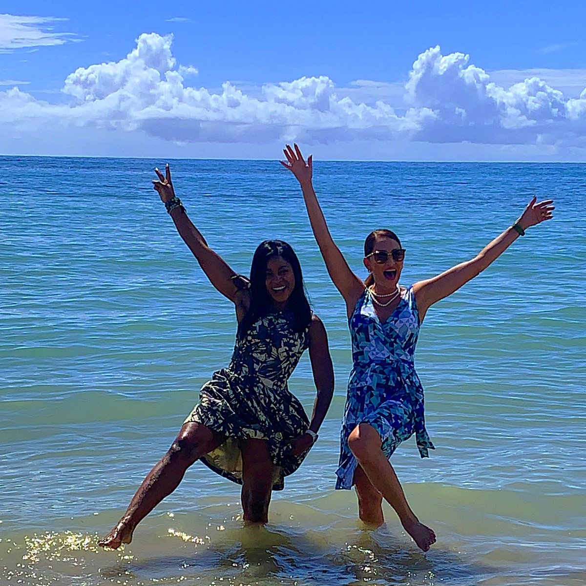 annmarievazja's tweet photo. As I look on these pics I am filled with Joy! Thx my A πβ€οΈ#womenSupportingwomen #bordersisters @Mjsassy πππΌπ―π² https://t.co/YiLq27YjQp