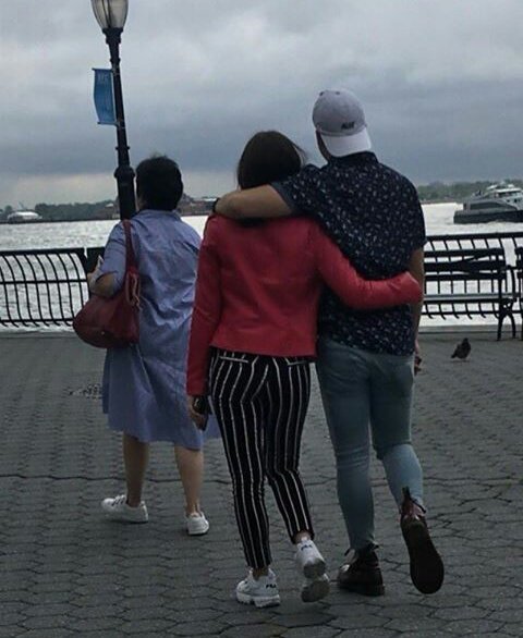 IMeowsYou's tweet photo. Good day @superjanella and @SuperElmo we miss you always...gusto ko lang iparating sa inyo na palagi kayong kasama sa mga dasal ko 😘🙏❤👋 https://t.co/IjubXYK0Dz