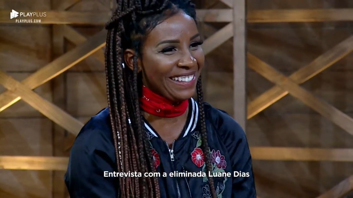 SeSocialize's tweet photo. Uma das melhores entrevistas que já assisti! Ri do começo ao fim. Que pessoa iluminada e carismática. @luanediaas já falou que vai ter #FeijãoComArroz #TuEntendeu https://t.co/Gyjqce44hr