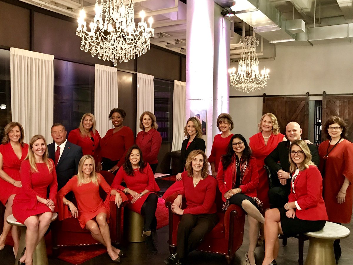 bbenda1962's tweet photo. American Heart Association Circle of Red Society annual photo shoot for the Pittsburgh Magazine #AHA #circleofred https://t.co/ZXKJtRa3OM
