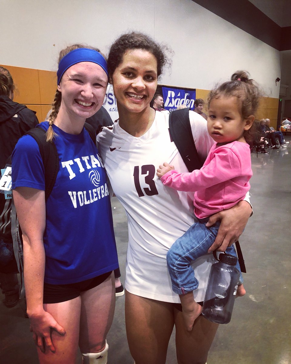 Geoduck Volleyball tweet media