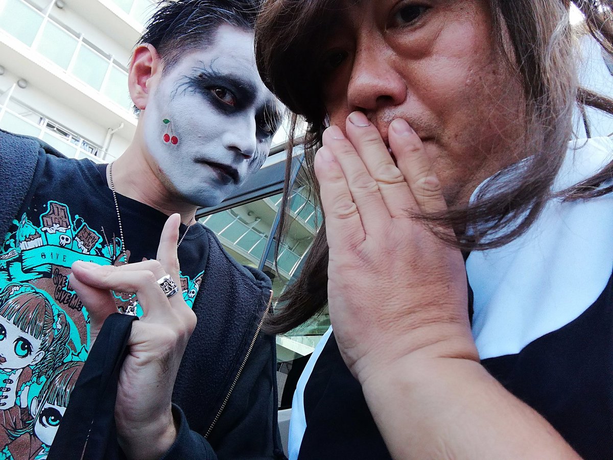take444_metal's tweet photo. ☆ホモじゃないんだってばよ☆たけよん🍒GIRLSコレクション①←某おんゆさんリ��ペクト( ´,_ゝ`)
#BABYMETAL #WT2018 #幕張 #SSA #DNC https://t.co/q0Modi9FGK