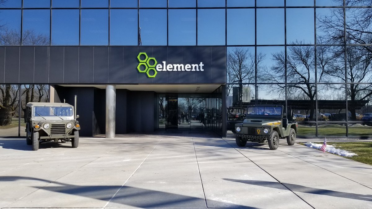 SarahVetNet's tweet photo. What a great day at @ElementFleet on Wednesday! Continued support of our military population along with local Marines! Pledge and moment of silence at flagpole https://t.co/OgLHkYvBkF