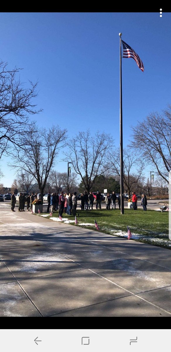 SarahVetNet's tweet photo. What a great day at @ElementFleet on Wednesday! Continued support of our military population along with local Marines! Pledge and moment of silence at flagpole https://t.co/OgLHkYvBkF