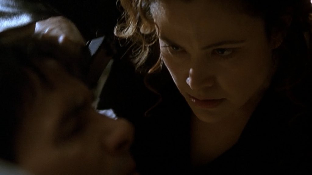 Starg8rocks's tweet photo. “This virus gets out, you die. Just like everyone else.”
Michelle being a freaking badass! 🙌🏻 #24Fox #24Rewatch #24Season3 #MichelleDessler #ReikoAylesworth https://t.co/kM3xsMCdp4