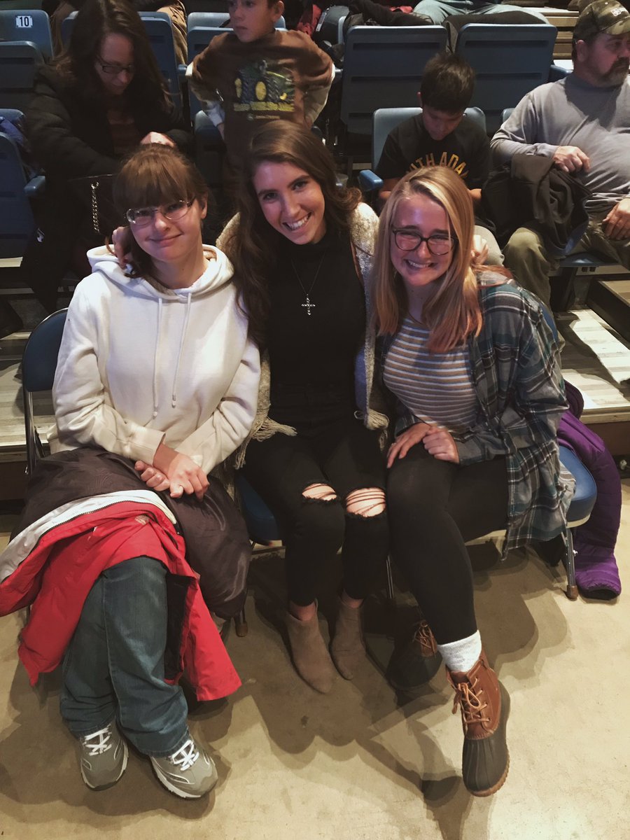 _averyyy_30's tweet photo. This is Kinsey. We asked her what her dream day would be, and she chose a Jeremy Camp or Matthew West concert. Tonight we were blessed with the opportunity to make her dream come true. When leaving, she said βI just wish we could stay here all night.β A night I will never forget. https://t.co/dkjZNIBToh