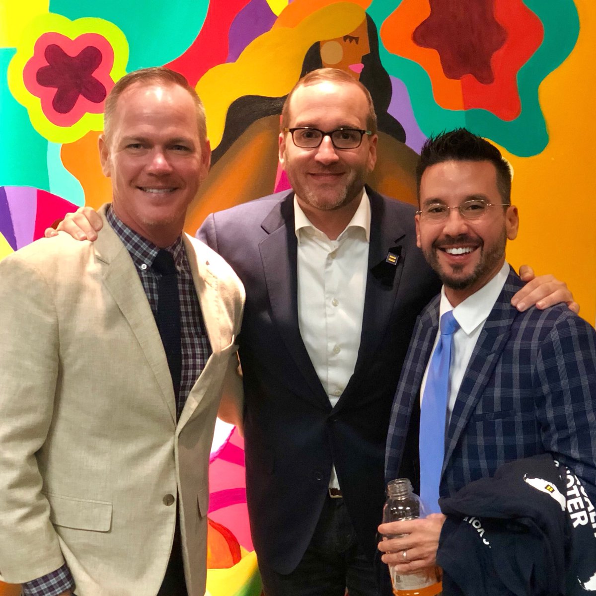 TonyPlakas's tweet photo. Ending “Don’t Ask, Don’t Tell,” securing #MarriageEquality for all. @NancyPelosi credits @HRC’s Equality, dignity &amp; respect to @Chad’s visionary leadership. He is at the forefront of positive progress. #AmIDoingSomething with @Jamie &amp; the #FloridaRecount https://t.co/vbw7KvaaSF