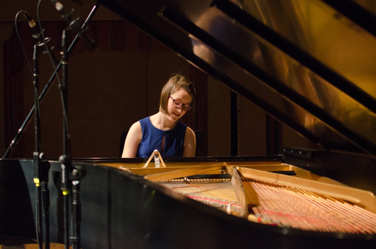 classicalkid's tweet photo. Check out our 2018 #Note4Note composer Karalyn Schubring play one of her own compositions, her delightfully evocative "Story of the Stars" here: https://t.co/GNtgATYwAB https://t.co/kAs6EcE8i8