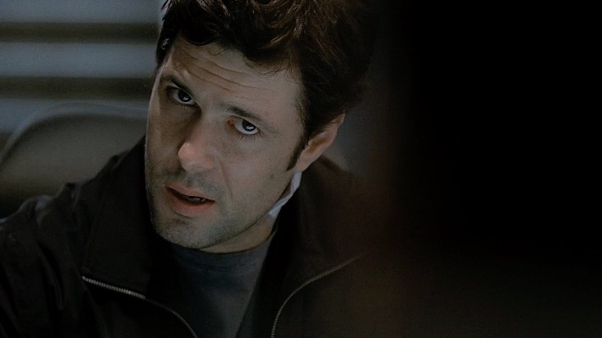 Starg8rocks's tweet photo. I hate it when these two aren’t getting a long 😭. #24Fox #24Rewatch #24Season3 #TonyAlmeida #MichelleDessler #CarlosBernard #ReikoAylesworth https://t.co/DxArnkFa4a