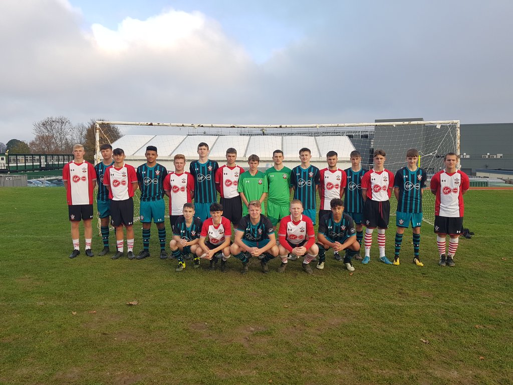 Double training today at <a href="/SFC_Foundation/">Saints Foundation</a> IOW! S&amp;C at <a href="/wightfit/">WightFIT</a> in the AM &amp; in house friendly in PM with mixed teams! #SaintsFC #SFC #IOW