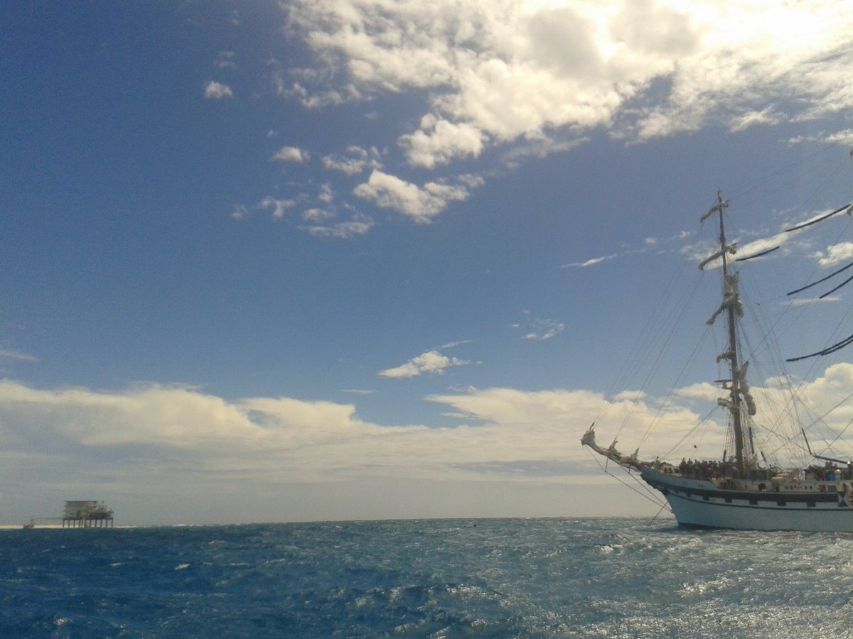 La dotación de la BCNASBO, se complace en recibir la visita histórica del Embajador sin Fronteras <a href="/AB_SIMONBOLIVAR/">AB Simón Bolívar BE-11</a>, como parte de su crucero de instrucción por territorio venezolano con los bizoños e hidalgos cadetes de la <a href="/AMARB_Oficial/">Academia Militar de la Armada Bolivariana</a> y <a href="/ATMARB_UMBV/">ATMARB</a>! <a href="/ArmadaFANB/">Armada Bolivariana</a> <a href="/ARB_SHN/">Servicio de Hidrografía y Navegación, AB Venezuela</a>