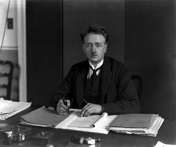 Death of WT Cosgrave 16 Nov 1965
William Thomas "W. T." Cosgrave (6 June 1880–16 November 1965) He succeeded Michael Collins as Chairman of the Provisional Govt from Aug to Dec 1922. First President of the Executive Council (prime minister) of the Irish Free State from 1922-1932.