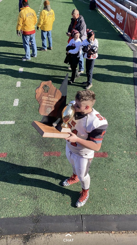 jaydenstietz's tweet photo. We didn’t forget that feeling of losing in the state championship game last year. Proud of my teammates today to pull through in such a tight game. Still hasn’t sunk in that we are State Champs! This ones for you 2017 seniors played for you today wish you were out there with us https://t.co/NyPgx8ePTr
